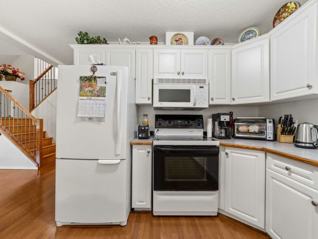 Canadian Farm News & Agriculture Real Estate Farms, Ranches, Land For