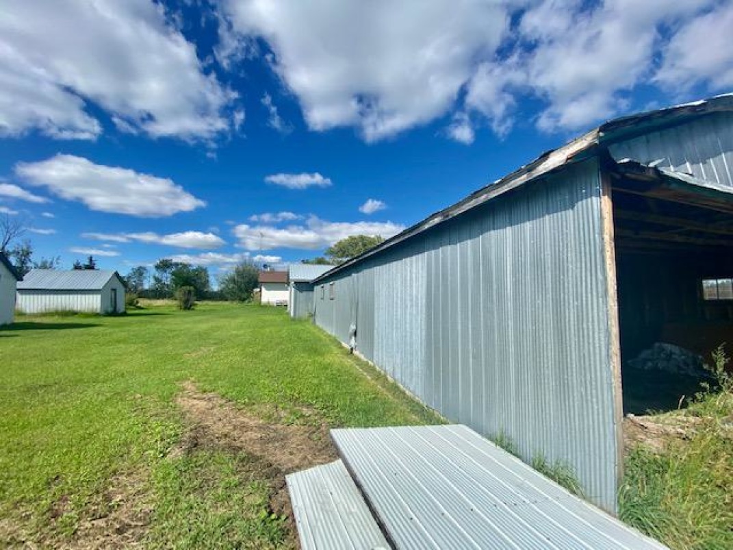 Canadian Farm News & Agriculture Real Estate Farms, Ranches, Land For